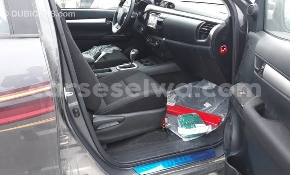 Buy Import Toyota Hilux Other Car in Import - Dubai in East Mahé Buy Import Toyota Hilux Other Car in Import - Dubai in East Mahé