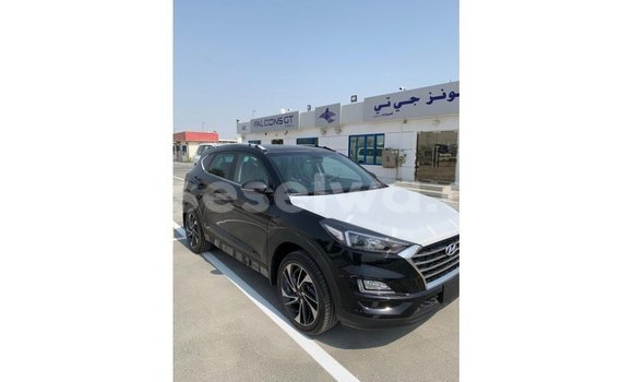 Buy Import Hyundai Tucson Black Car in Import - Dubai in East Mahé Buy Import Hyundai Tucson Black Car in Import - Dubai in East Mahé