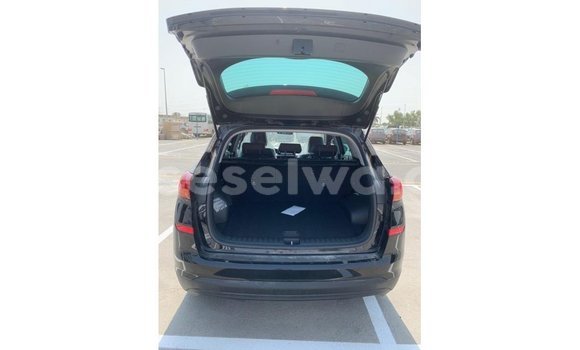 Buy Import Hyundai Tucson Black Car in Import - Dubai in East Mahé Buy Import Hyundai Tucson Black Car in Import - Dubai in East Mahé