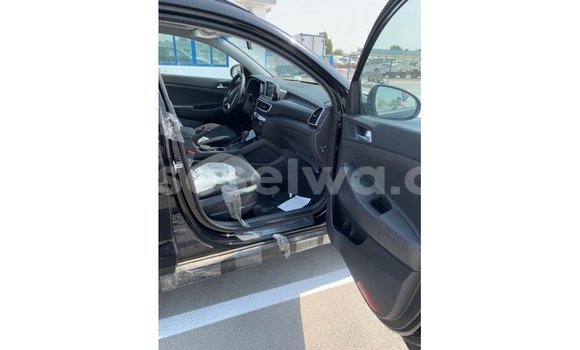 Buy Import Hyundai Tucson Black Car in Import - Dubai in East Mahé Buy Import Hyundai Tucson Black Car in Import - Dubai in East Mahé