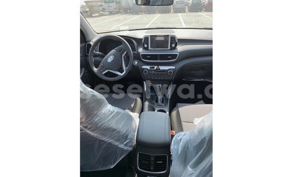 Buy Import Hyundai Tucson Black Car in Import - Dubai in East Mahé Buy Import Hyundai Tucson Black Car in Import - Dubai in East Mahé