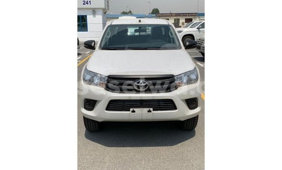 Buy Import Toyota Hilux White Car in Import - Dubai in East Mahé Buy Import Toyota Hilux White Car in Import - Dubai in East Mahé