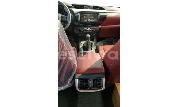 Buy Import Toyota Hilux Blue Car in Import - Dubai in East Mahé Buy Import Toyota Hilux Blue Car in Import - Dubai in East Mahé