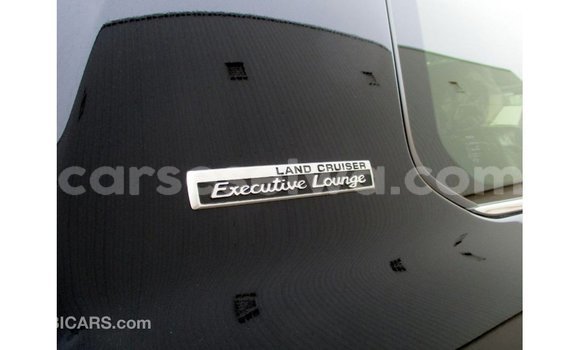Buy Import Toyota Land Cruiser Black Car in Import - Dubai in East Mahé Buy Import Toyota Land Cruiser Black Car in Import - Dubai in East Mahé