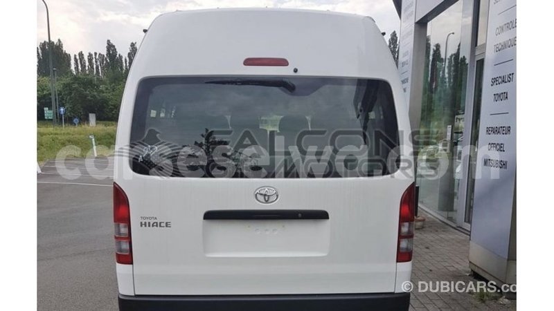Big with watermark toyota hiace east mah%c3%a9 import dubai 5330
