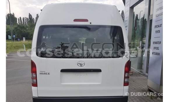 Buy Import Toyota Hiace White Car in Import - Dubai in East Mahé Buy Import Toyota Hiace White Car in Import - Dubai in East Mahé