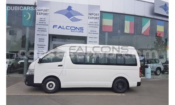 Buy Import Toyota Hiace White Car in Import - Dubai in East Mahé Buy Import Toyota Hiace White Car in Import - Dubai in East Mahé