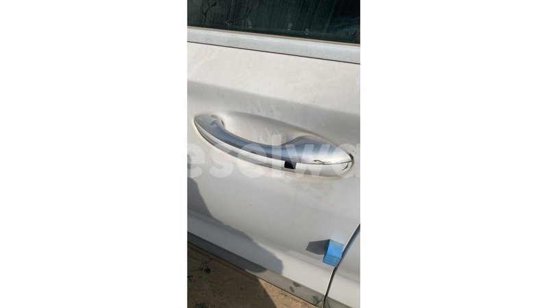 Big with watermark hyundai santa fe east mah%c3%a9 import dubai 5332