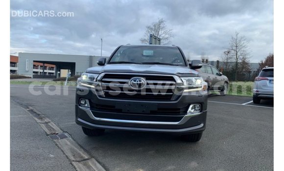 Buy Import Toyota Land Cruiser Other Car in Import - Dubai in East Mahé Buy Import Toyota Land Cruiser Other Car in Import - Dubai in East Mahé