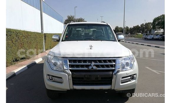 Buy Import Mitsubishi Pajero White Car in Import - Dubai in East Mahé Buy Import Mitsubishi Pajero White Car in Import - Dubai in East Mahé