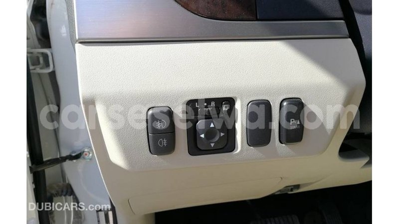 Big with watermark mitsubishi pajero east mah%c3%a9 import dubai 5334