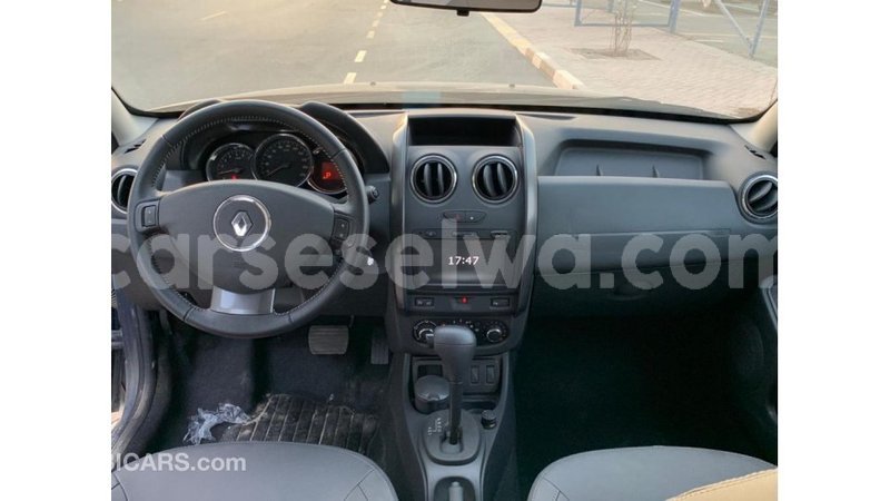 Big with watermark renault duster east mah%c3%a9 import dubai 5336