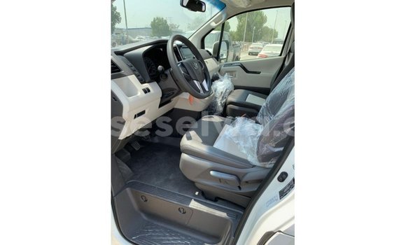 Buy Import Toyota Hiace White Car in Import - Dubai in East Mahé Buy Import Toyota Hiace White Car in Import - Dubai in East Mahé