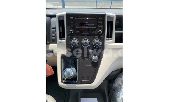 Buy Import Toyota Hiace White Car in Import - Dubai in East Mahé Buy Import Toyota Hiace White Car in Import - Dubai in East Mahé