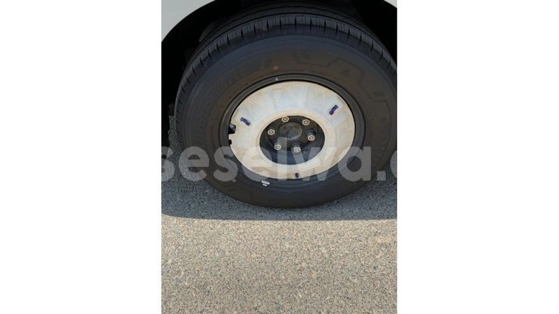 Big with watermark toyota hiace east mah%c3%a9 import dubai 5337