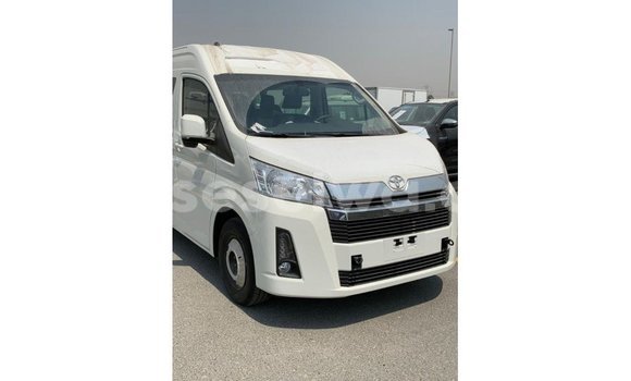 Buy Import Toyota Hiace White Car in Import - Dubai in East Mahé Buy Import Toyota Hiace White Car in Import - Dubai in East Mahé