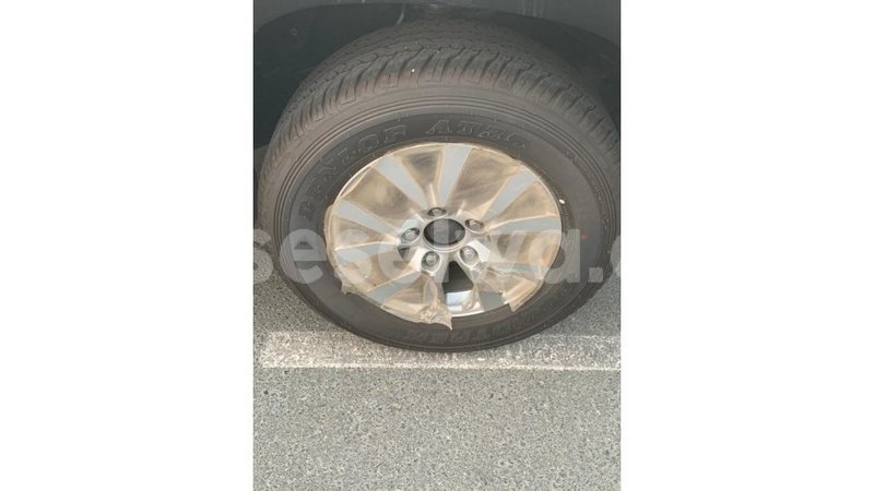 Big with watermark toyota land cruiser east mah%c3%a9 import dubai 5341