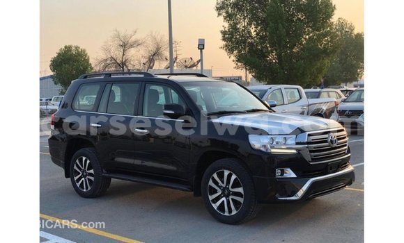 Buy Import Toyota Land Cruiser Black Car in Import - Dubai in East Mahé Buy Import Toyota Land Cruiser Black Car in Import - Dubai in East Mahé