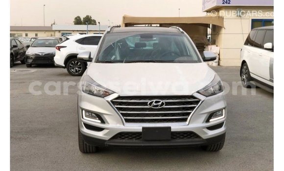 Buy Import Hyundai Tucson Other Car in Import - Dubai in East Mahé Buy Import Hyundai Tucson Other Car in Import - Dubai in East Mahé