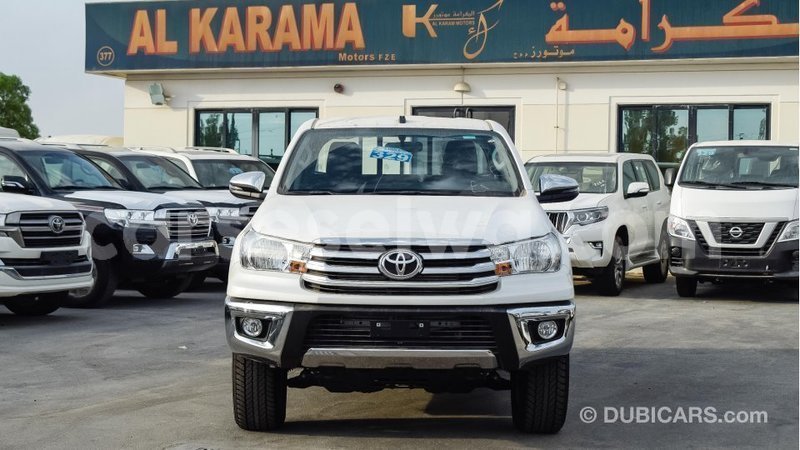 Big with watermark toyota hilux east mah%c3%a9 import dubai 5354