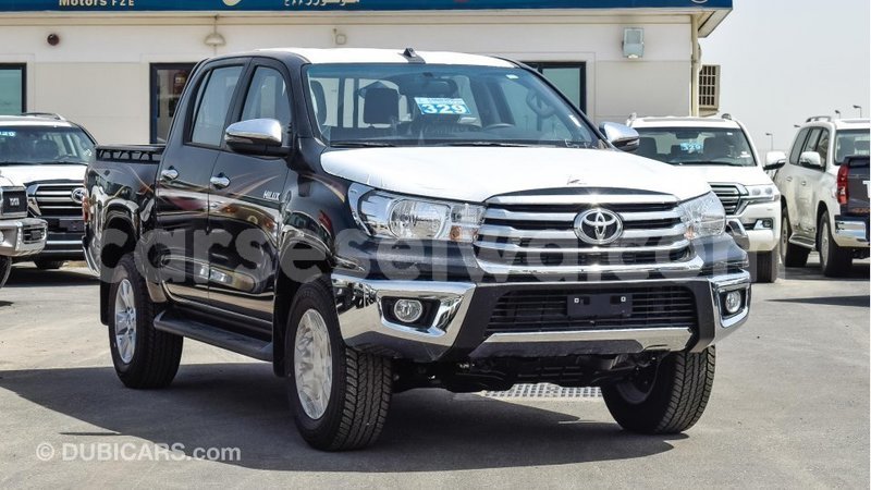 Big with watermark toyota hilux east mah%c3%a9 import dubai 5356