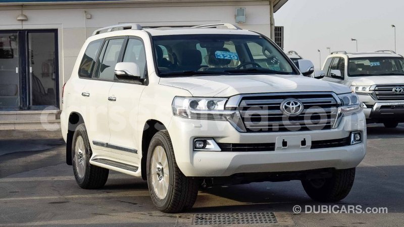 Big with watermark toyota land cruiser east mah%c3%a9 import dubai 5358