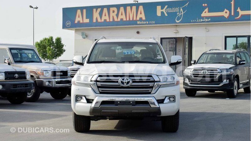 Big with watermark toyota land cruiser east mah%c3%a9 import dubai 5364