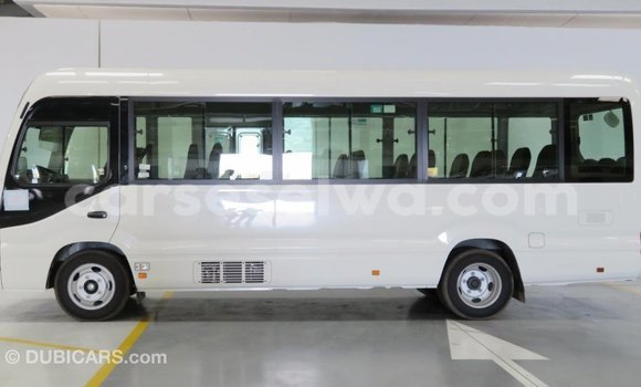 Acheter Import Voiture Toyota Coaster Blanc à Import - Dubai, East Mahé Acheter Import Voiture Toyota Coaster Blanc à Import - Dubai, East Mahé