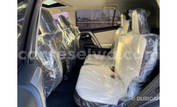 Acheter Import Utilitaire Toyota Ade Autre à Import - Dubai, East Mahé Acheter Import Utilitaire Toyota Ade Autre à Import - Dubai, East Mahé