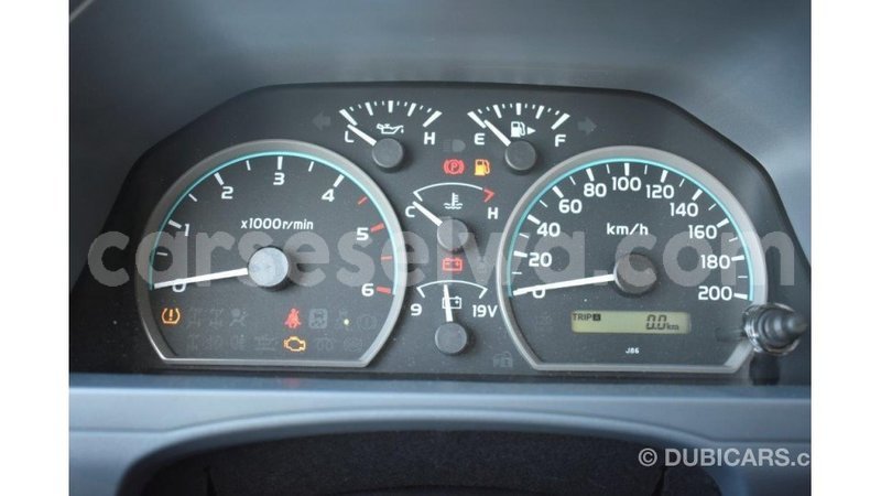 Big with watermark toyota land cruiser east mah%c3%a9 import dubai 5387