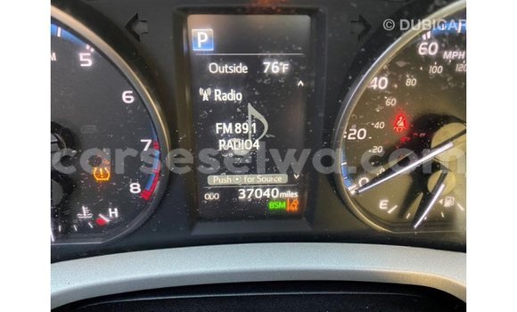 Acheter Import Voiture Toyota Highlander Noir à Import - Dubai, East Mahé Acheter Import Voiture Toyota Highlander Noir à Import - Dubai, East Mahé