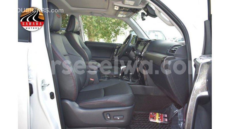 Big with watermark toyota ade east mah%c3%a9 import dubai 5394