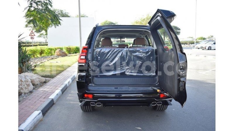 Big with watermark toyota prado east mah%c3%a9 import dubai 5399