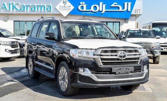 Acheter Import Voiture Toyota Land Cruiser Noir à Import - Dubai, East Mahé Acheter Import Voiture Toyota Land Cruiser Noir à Import - Dubai, East Mahé