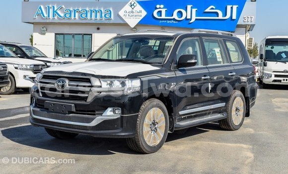 Acheter Import Voiture Toyota Land Cruiser Noir à Import - Dubai, East Mahé Acheter Import Voiture Toyota Land Cruiser Noir à Import - Dubai, East Mahé