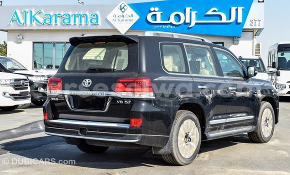 Acheter Import Voiture Toyota Land Cruiser Noir à Import - Dubai, East Mahé Acheter Import Voiture Toyota Land Cruiser Noir à Import - Dubai, East Mahé