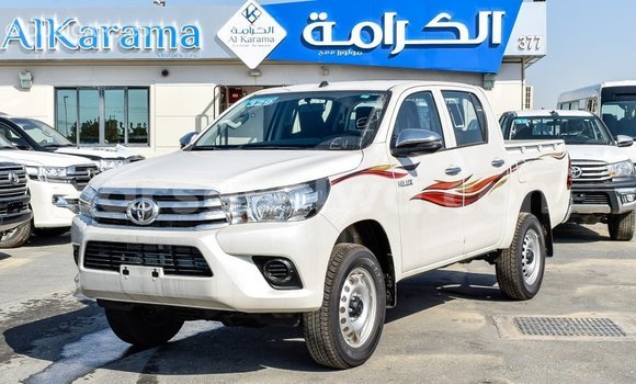 Acheter Import Voiture Toyota Hilux Blanc à Import - Dubai, East Mahé Acheter Import Voiture Toyota Hilux Blanc à Import - Dubai, East Mahé