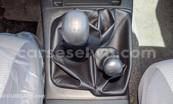 Acheter Import Voiture Mitsubishi L200 Blanc à Import - Dubai, East Mahé Acheter Import Voiture Mitsubishi L200 Blanc à Import - Dubai, East Mahé