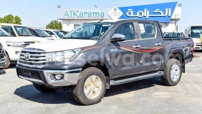 Big with watermark toyota hilux east mah%c3%a9 import dubai 5407