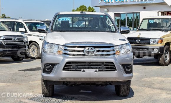 Acheter Import Voiture Toyota Hilux Autre à Import - Dubai, East Mahé Acheter Import Voiture Toyota Hilux Autre à Import - Dubai, East Mahé