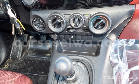 Acheter Import Voiture Toyota Hilux Autre à Import - Dubai, East Mahé Acheter Import Voiture Toyota Hilux Autre à Import - Dubai, East Mahé