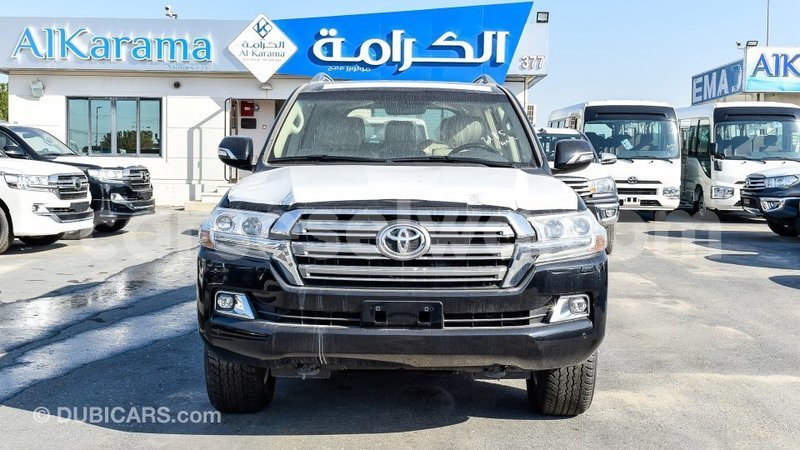 Big with watermark toyota land cruiser east mah%c3%a9 import dubai 5417