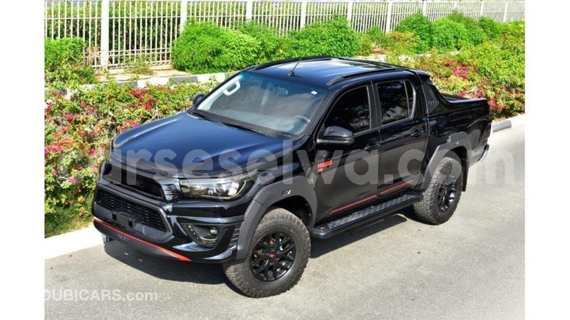 Big with watermark toyota hilux east mah%c3%a9 import dubai 5420