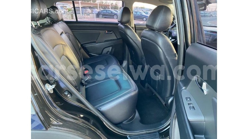 Big with watermark kia sportage east mah%c3%a9 import dubai 5433