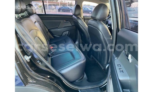 Acheter Import Voiture Kia Sportage Noir à Import - Dubai, East Mahé Acheter Import Voiture Kia Sportage Noir à Import - Dubai, East Mahé