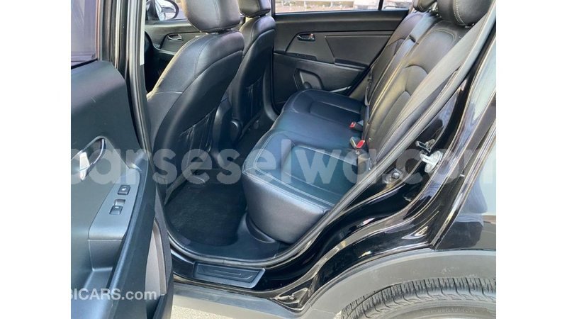 Big with watermark kia sportage east mah%c3%a9 import dubai 5433