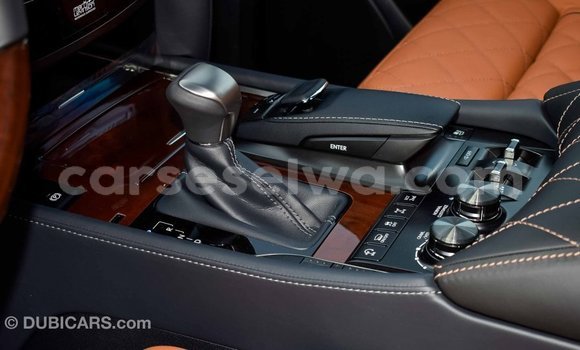 Acheter Import Voiture Lexus LX Noir à Import - Dubai, East Mahé Acheter Import Voiture Lexus LX Noir à Import - Dubai, East Mahé