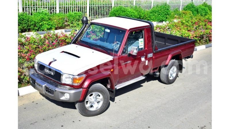 Big with watermark toyota land cruiser east mah%c3%a9 import dubai 5440