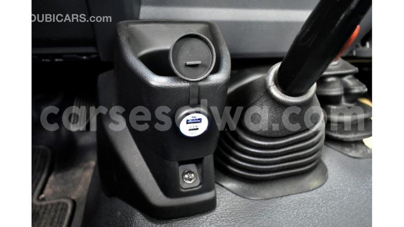 Big with watermark toyota land cruiser east mah%c3%a9 import dubai 5440