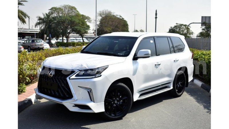Big with watermark lexus lx east mah%c3%a9 import dubai 5441